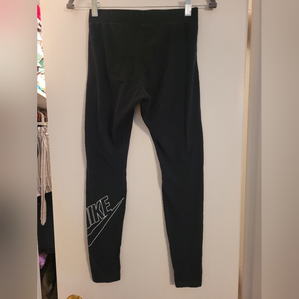 Nike Black Leggings with Logo Accent
